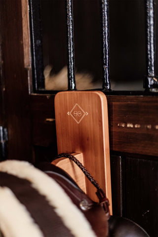 Saddle Hanger