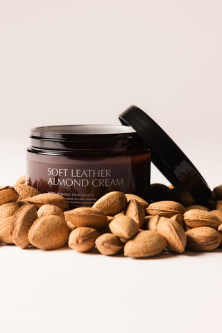 Grooming Deluxe Soft Leather Almond Cream 450ml