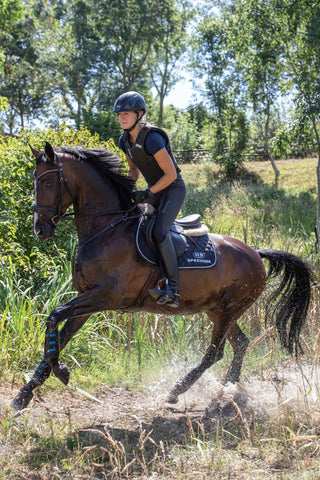 Stirrup Bow Balance