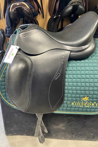 Demo Saddle Classic Dressage