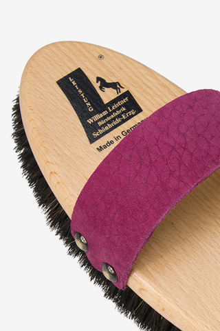 Satchmo Berry Grooming Brush