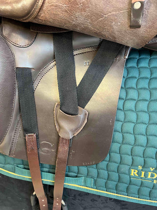 Demo Zadel GLOBUS ISLAND SADDLE GLÓI" 17-34 ZWART