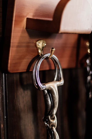 Bridle Hanger