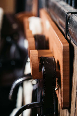 Bridle Hanger