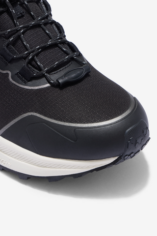 Trax Sport Waterproof Sneakers