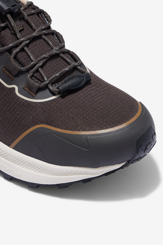 Trax Sport Waterproof Sneakers