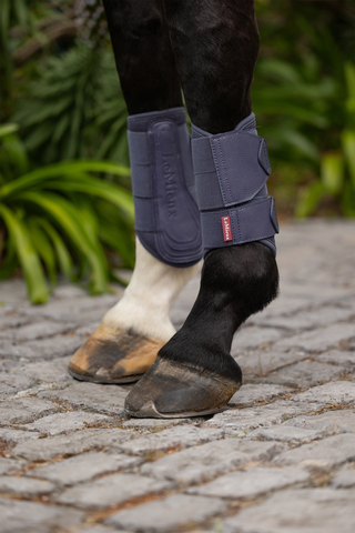Arika Mesh Boots