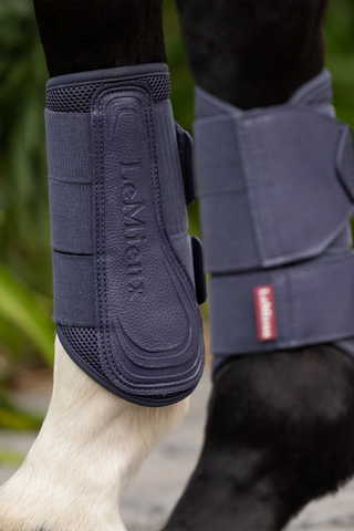Arika Mesh Boots