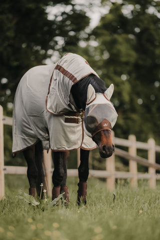 Classic Fly Rug Silver