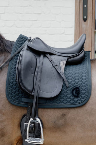 Czaprak 3D Logo Granatowy