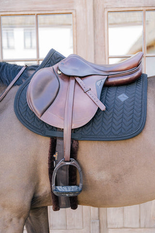 Saddle Pad Metal Chain Black