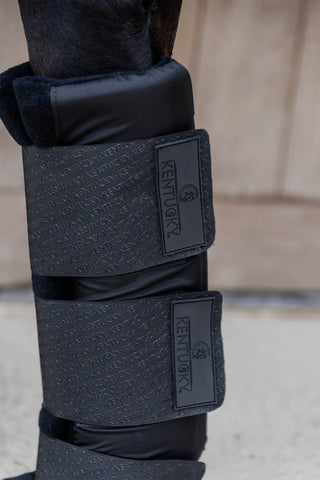 Kentucky Staldbandager Foran Sort