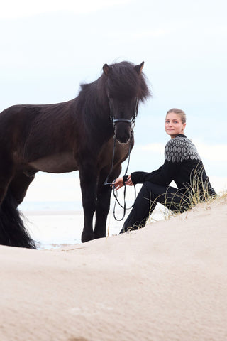 Eques KLMagda Strickpullover Schwarz
