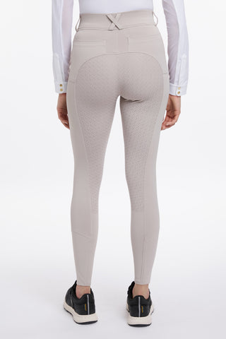 Demi Breggings Stone