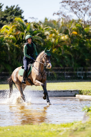 Springzadeldek Suède Hunter Green