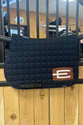 Octagon Jumping Saddle Pad E-logo