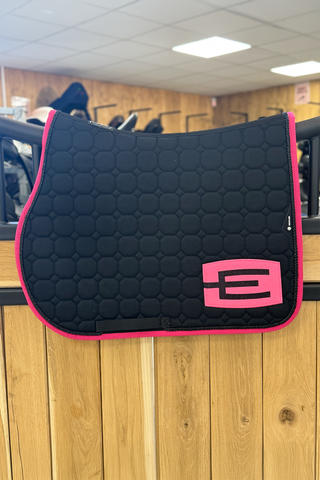 Octagon Jumping Saddle Pad E-Logo