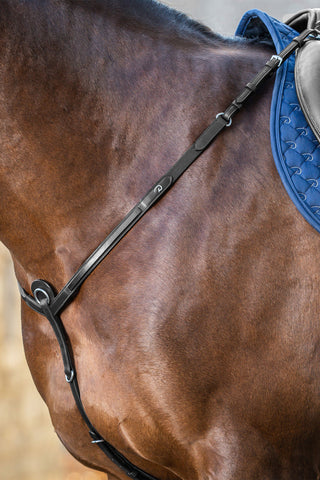 Brösta New English Svart