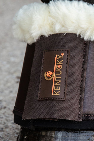 Skórzane buty z owczą skórą