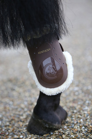 Fetlock gamacher met elastiek en kunstlamswol