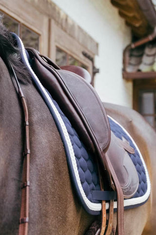 Tapis de dressage à cordon tressé