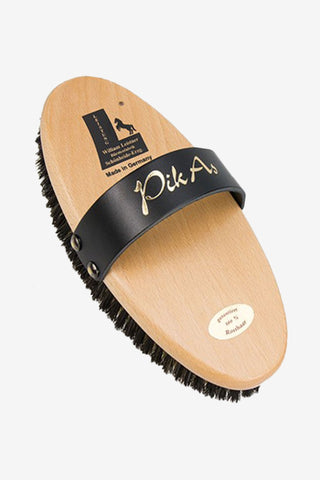 Pik As Striglebørste